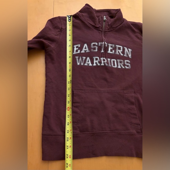 Eastern Connecticut State University 1/4 Zip Maroon Sweatshirt Women’s Size S - Picture 8 of 8